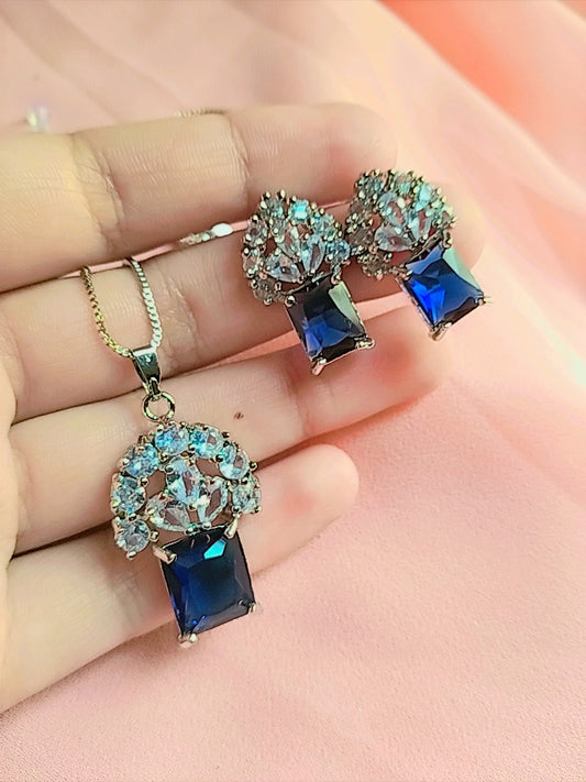 Cobalt & Clear Necklace Set