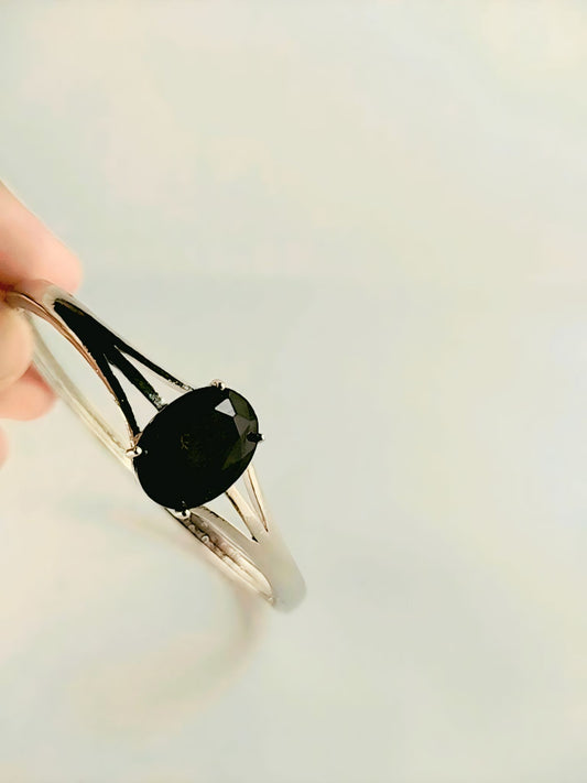 big stone open type classic bracelet for female