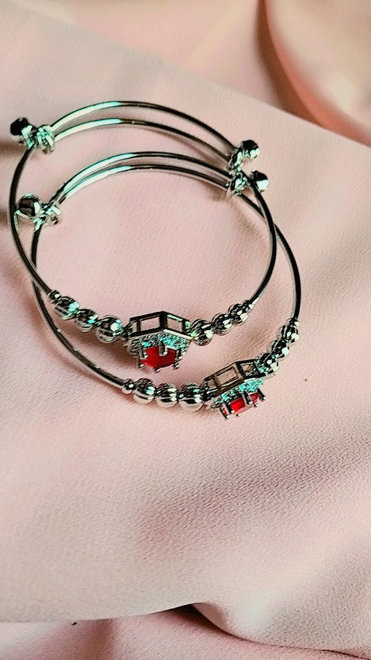 bangle bracelet
